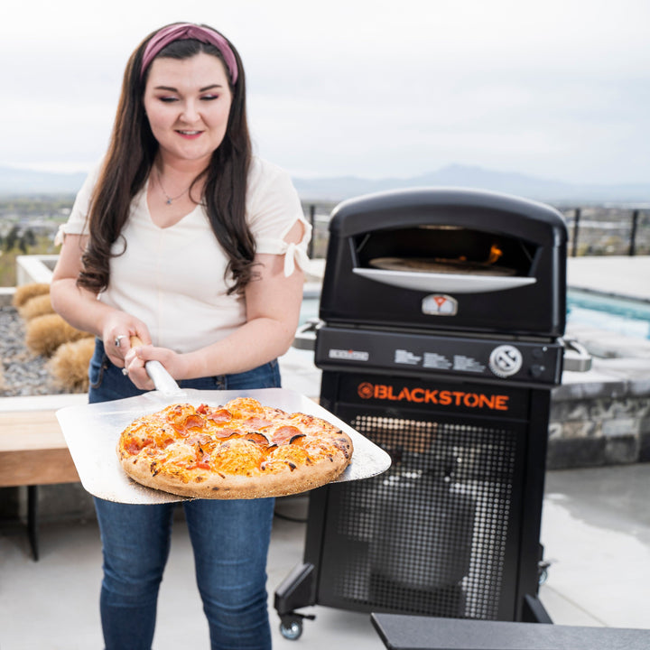 Blackstone 16" Pizza Oven with Stand and Pizza Peel 6825BS
